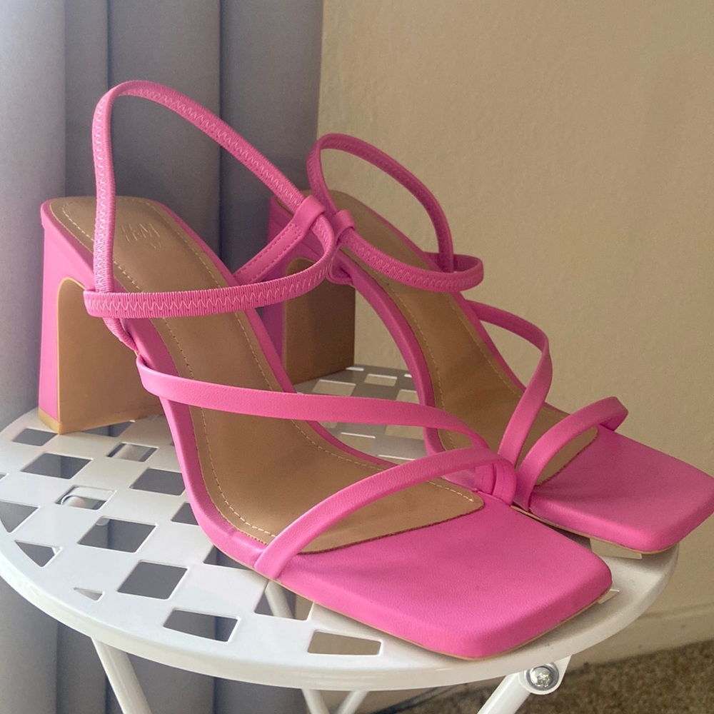Heeled Barbie Pink Sandal.